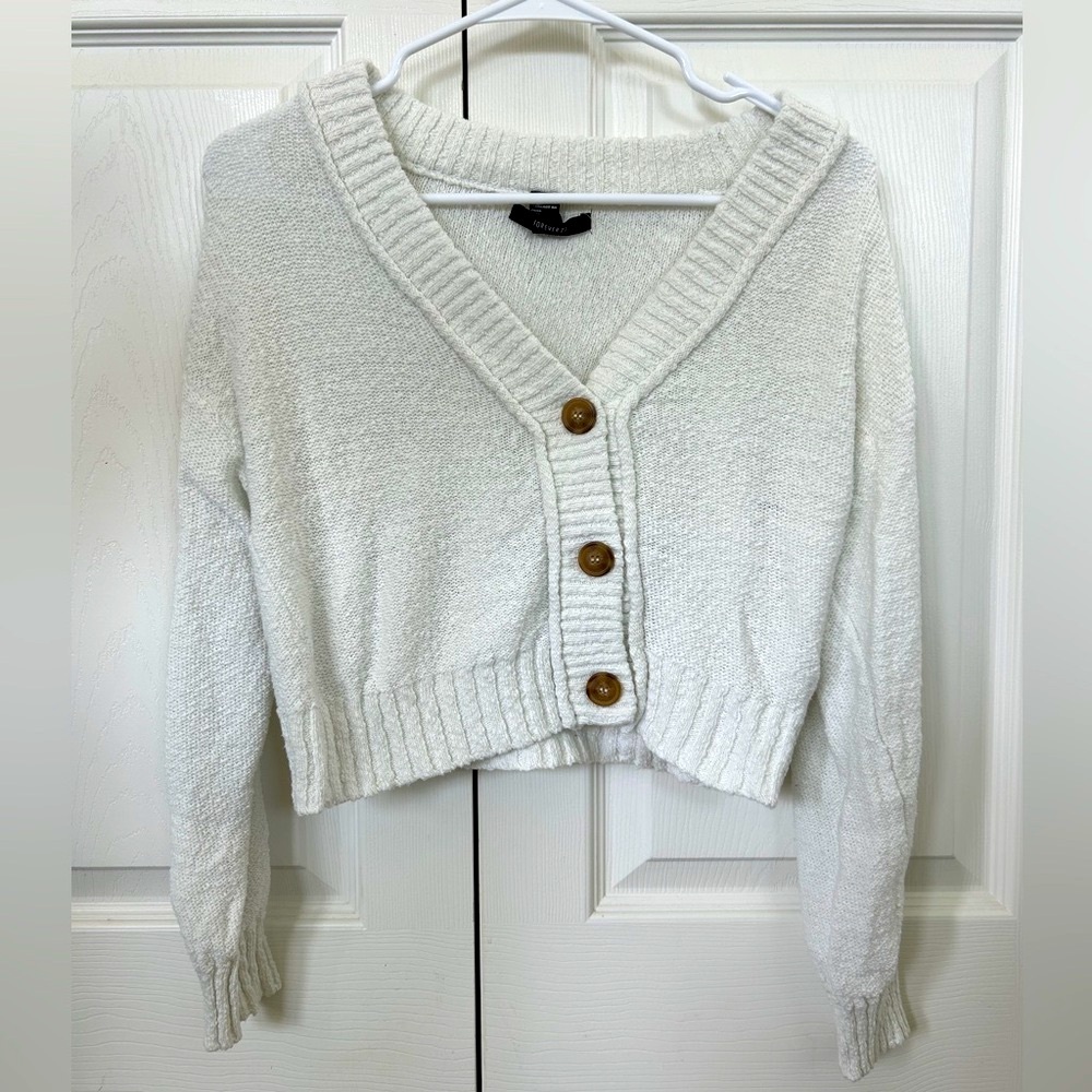 Forever 21 Women’s Small White Sweater